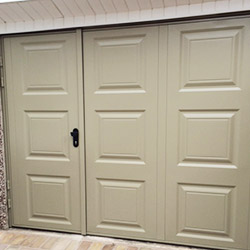 Side Hung Garage Door 2